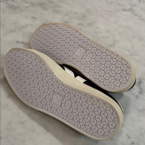 New Veja Campo Black and white leather sneakers - Picture 3 of 9